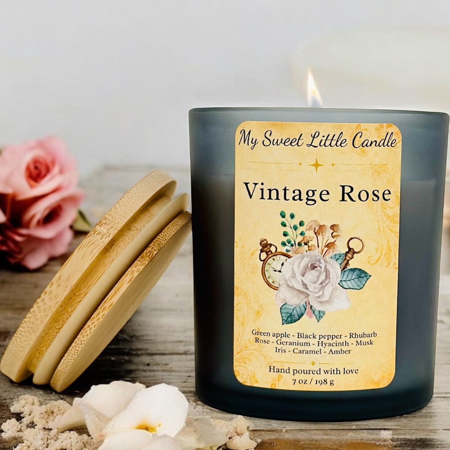 Vintage Rose Soy Candle: Old Perfume Powder & Floral Scent, 7 oz