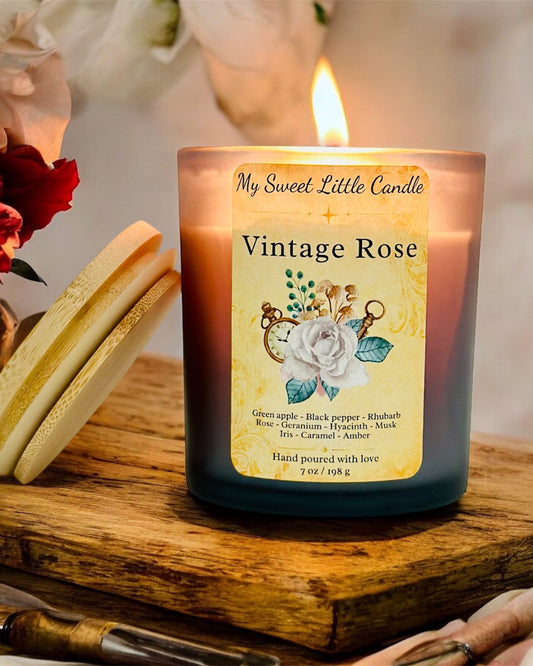 Vintage Rose Soy Candle: Old Perfume Powder & Floral Scent, 7 oz