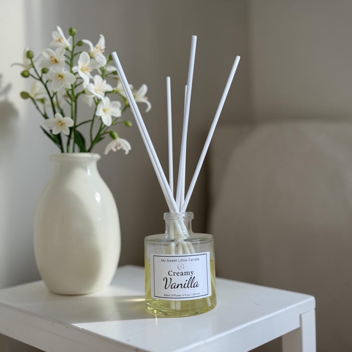 Vanilla Reed Diffuser : Modern Glass Bottle , 4 fl.oz / 120 ml