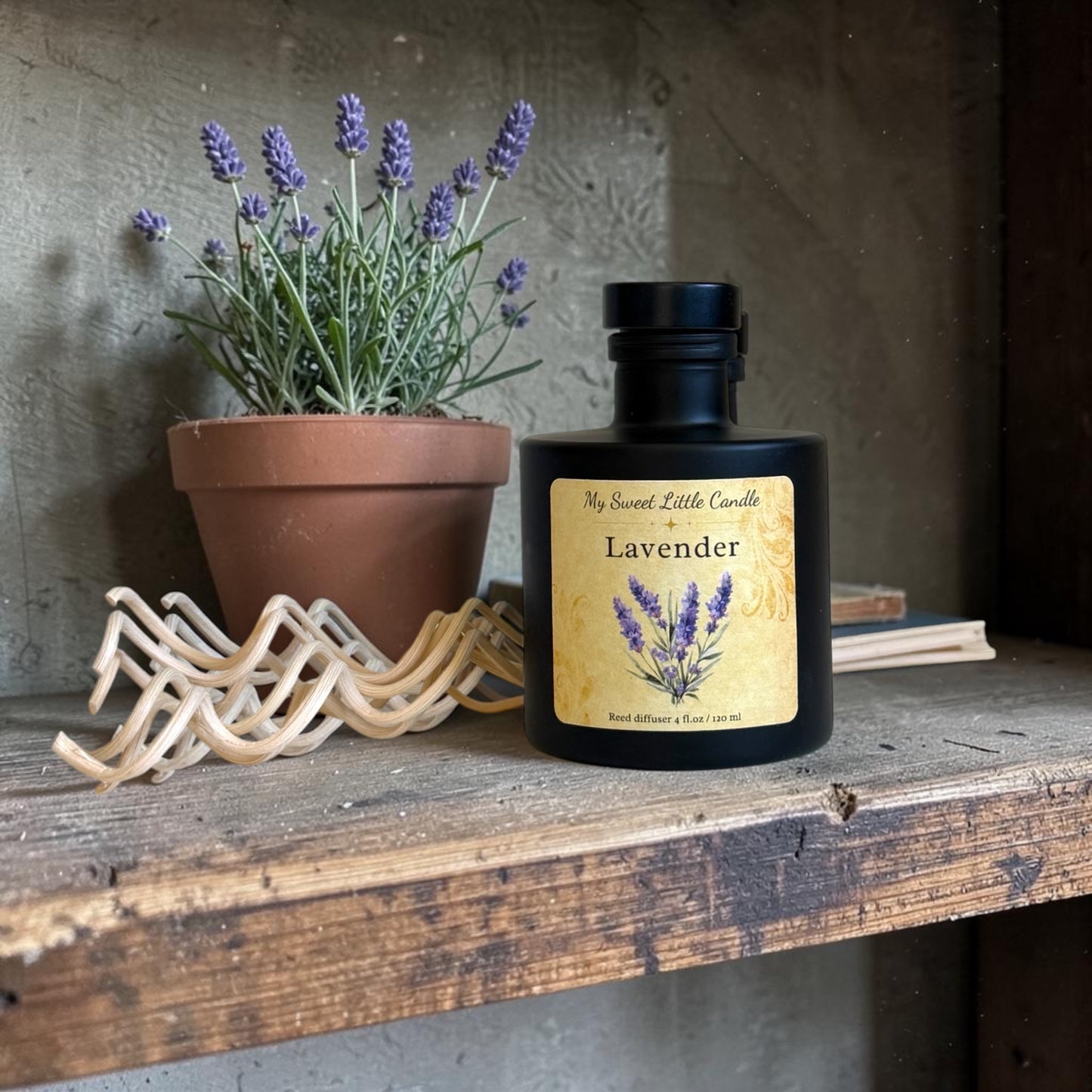 Lavender Reed Diffuser: 4 fl.oz/120 ml
