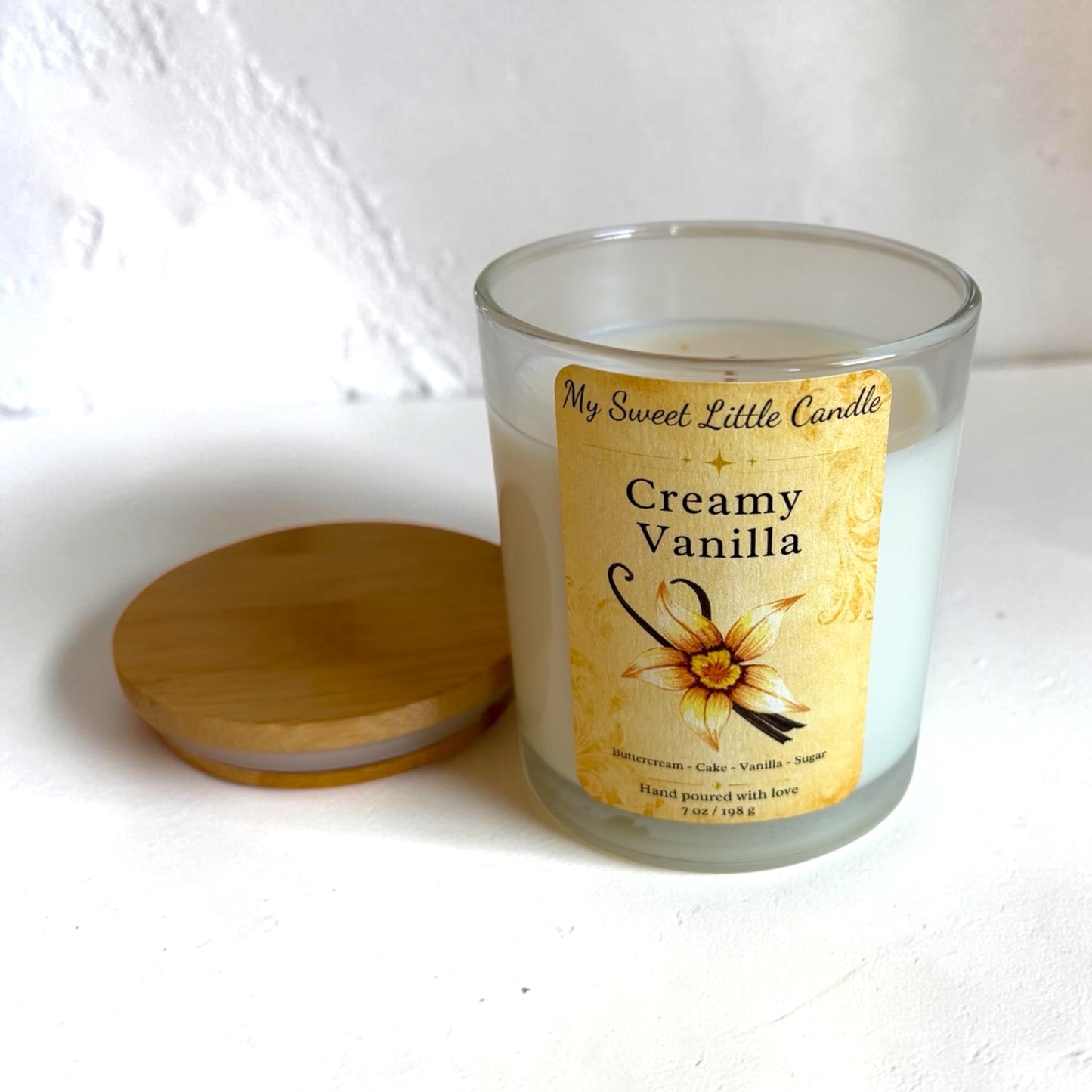 Vanilla Candle: Creamy Vanilla Aroma, 7 oz