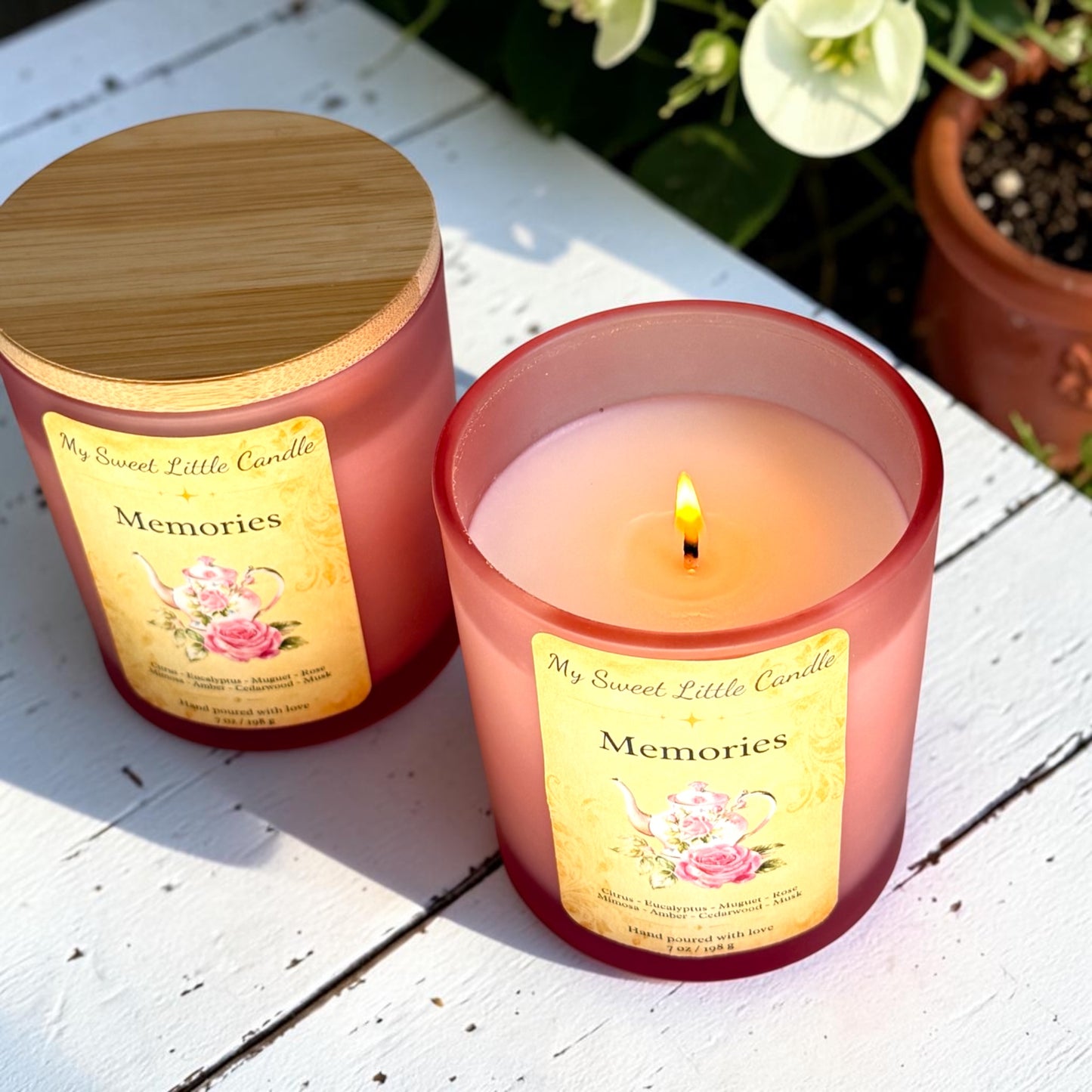 Luxury Soy Candle  Rose and Musk : Floral Scents, 7 oz