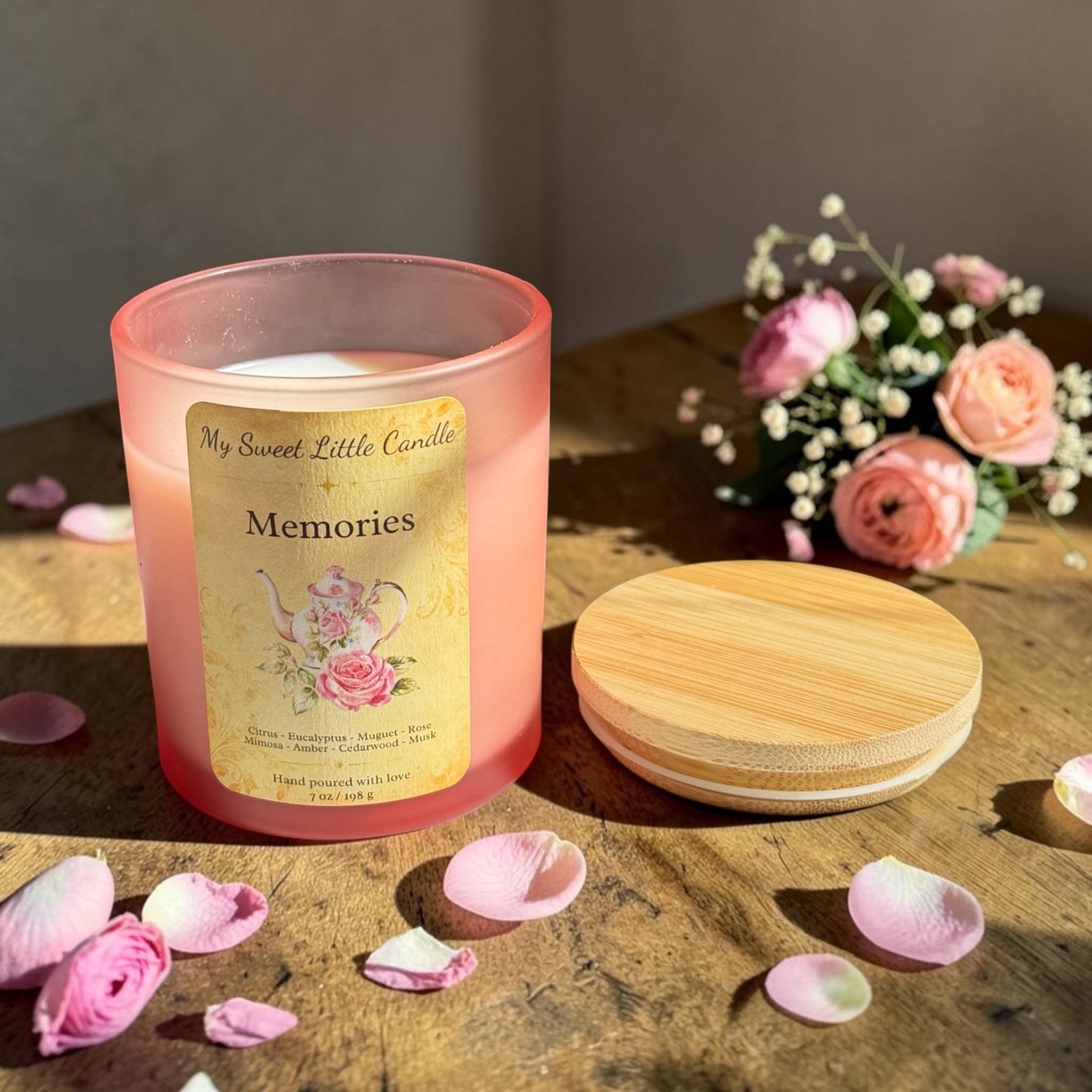 Luxury Soy Candle  Rose and Musk : Floral Scents, 7 oz